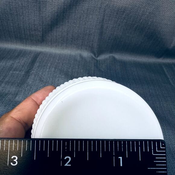 Vintage Cambridge Mount Vernon White Milk Glass Alcohol Decanter Bottle Decor - Picture 5 of 12